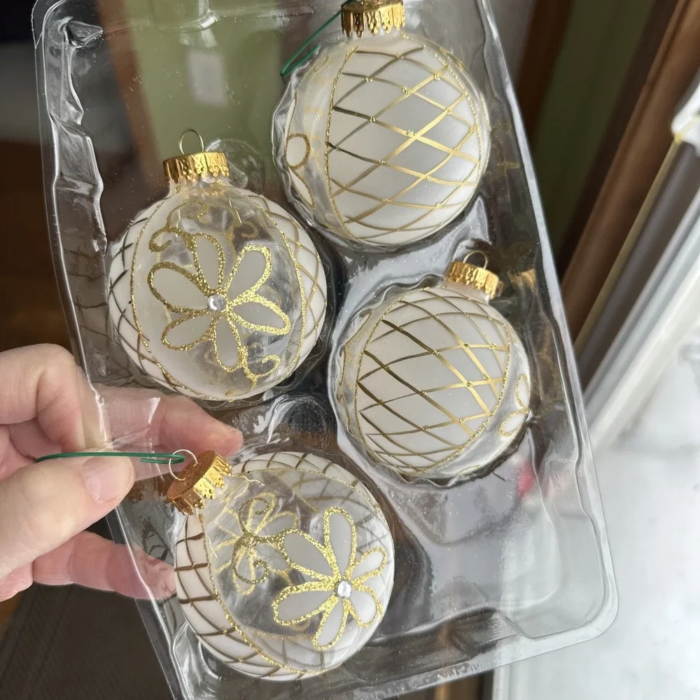 G&D lot ornaments